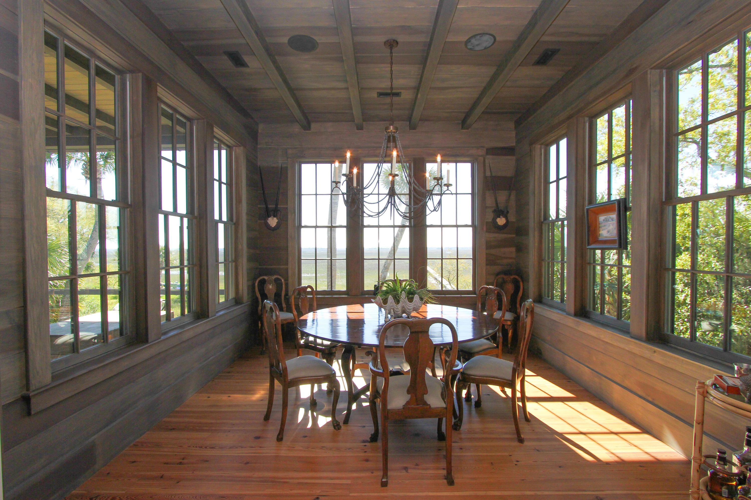 1628 Home Farm Road Mount Pleasant, SC 29464 - Photo 9 of 30 Dining room