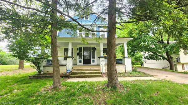 $165,000 | 1444 Dill Road, South Euclid, OH 44121