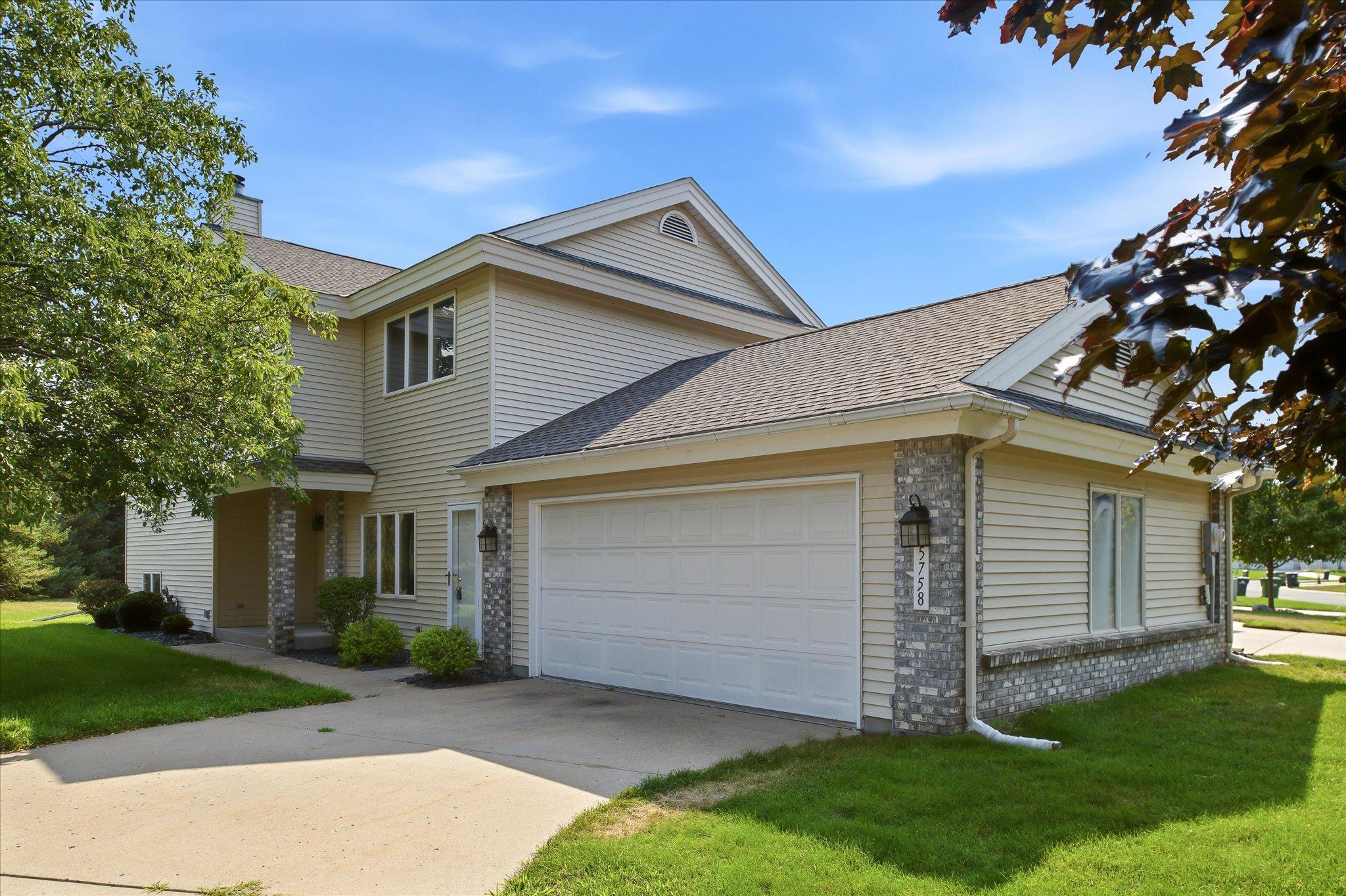 5758 Heather Ridge Drive Shoreview, MN 55126 - Photo 1 of 40 Gallery Image 1