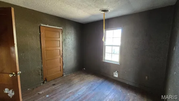 $40,000 | 329 Watson Road, Sullivan, MO 63080