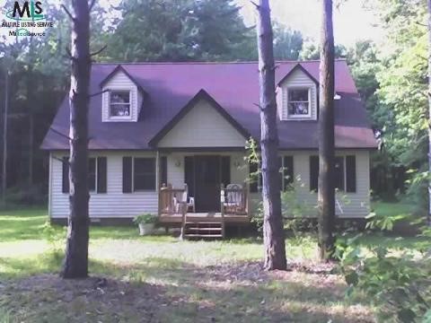 9051 Field Road Algonac, MI 48001 - Photo 1 of 9 673314.JPG