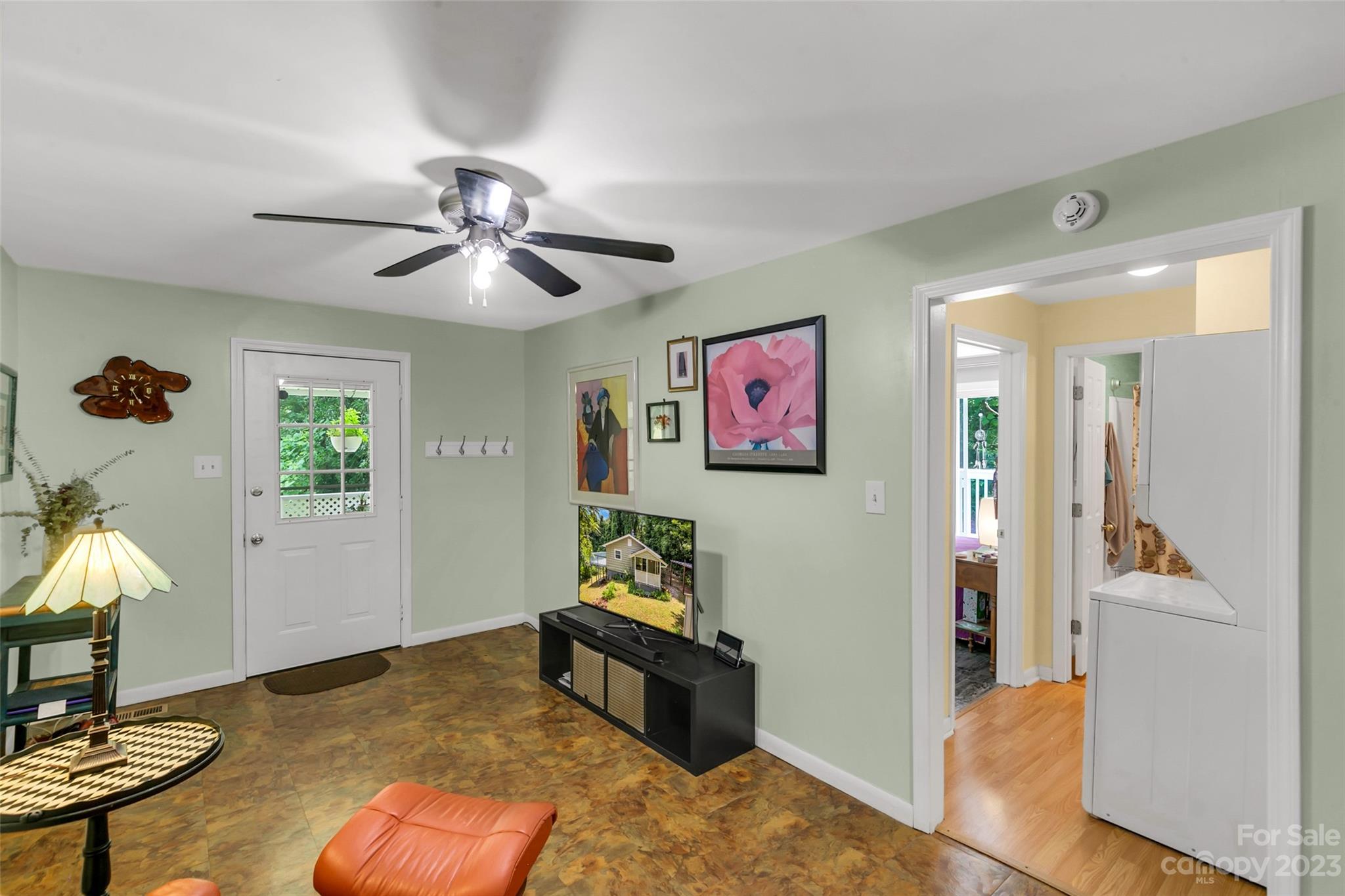 83 East View Street Marion, NC 28752 - Photo 7 of 24 a living room with furniture and a flat screen tv