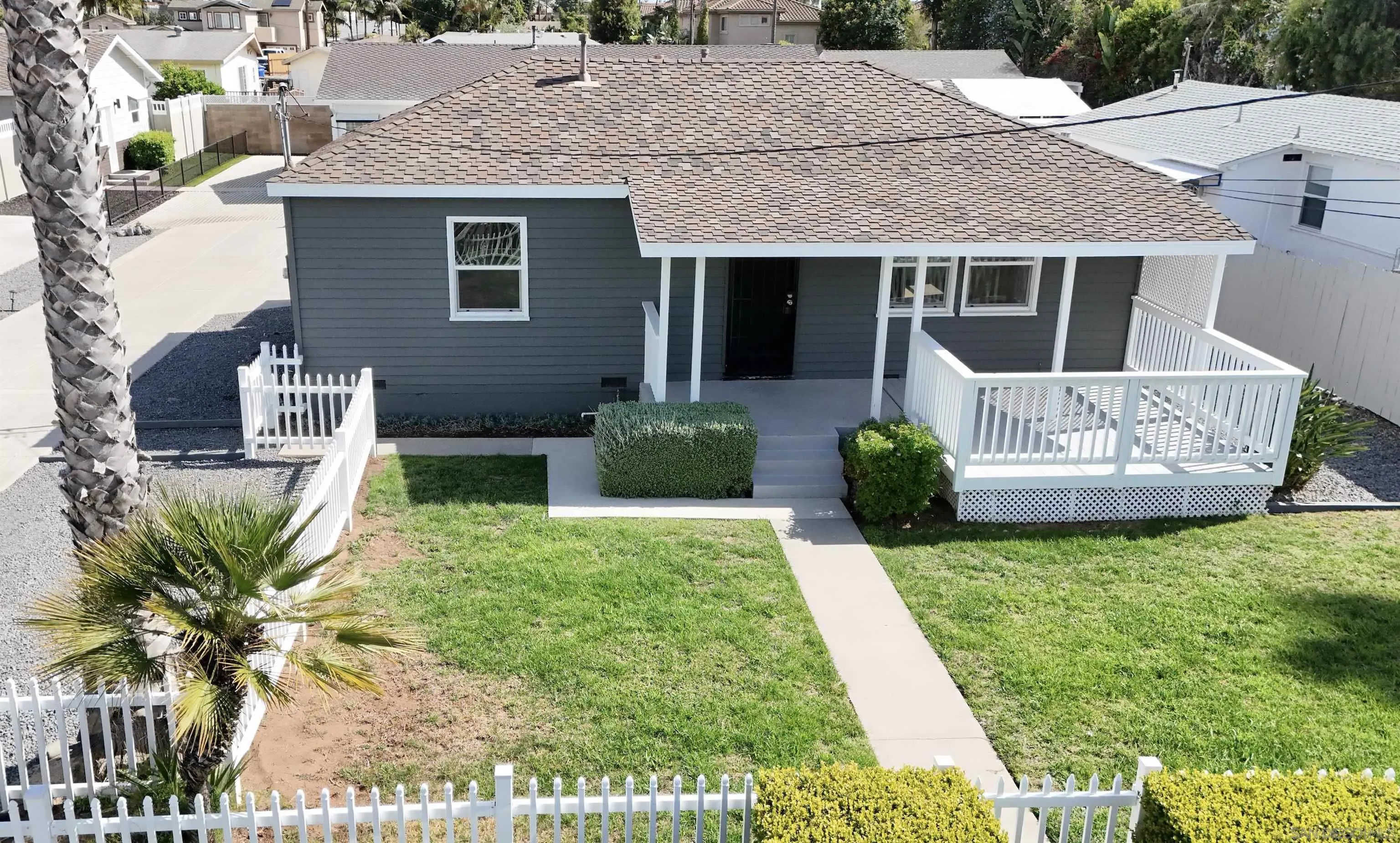 1011 Knowles Avenue Carlsbad, CA 92008 - Photo 1 of 33