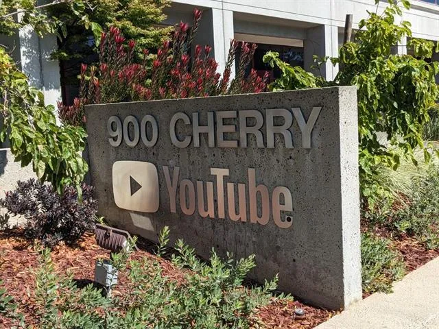 $798,888 | 1031 Cherry Avenue, Unit 20, San Bruno, CA 94066