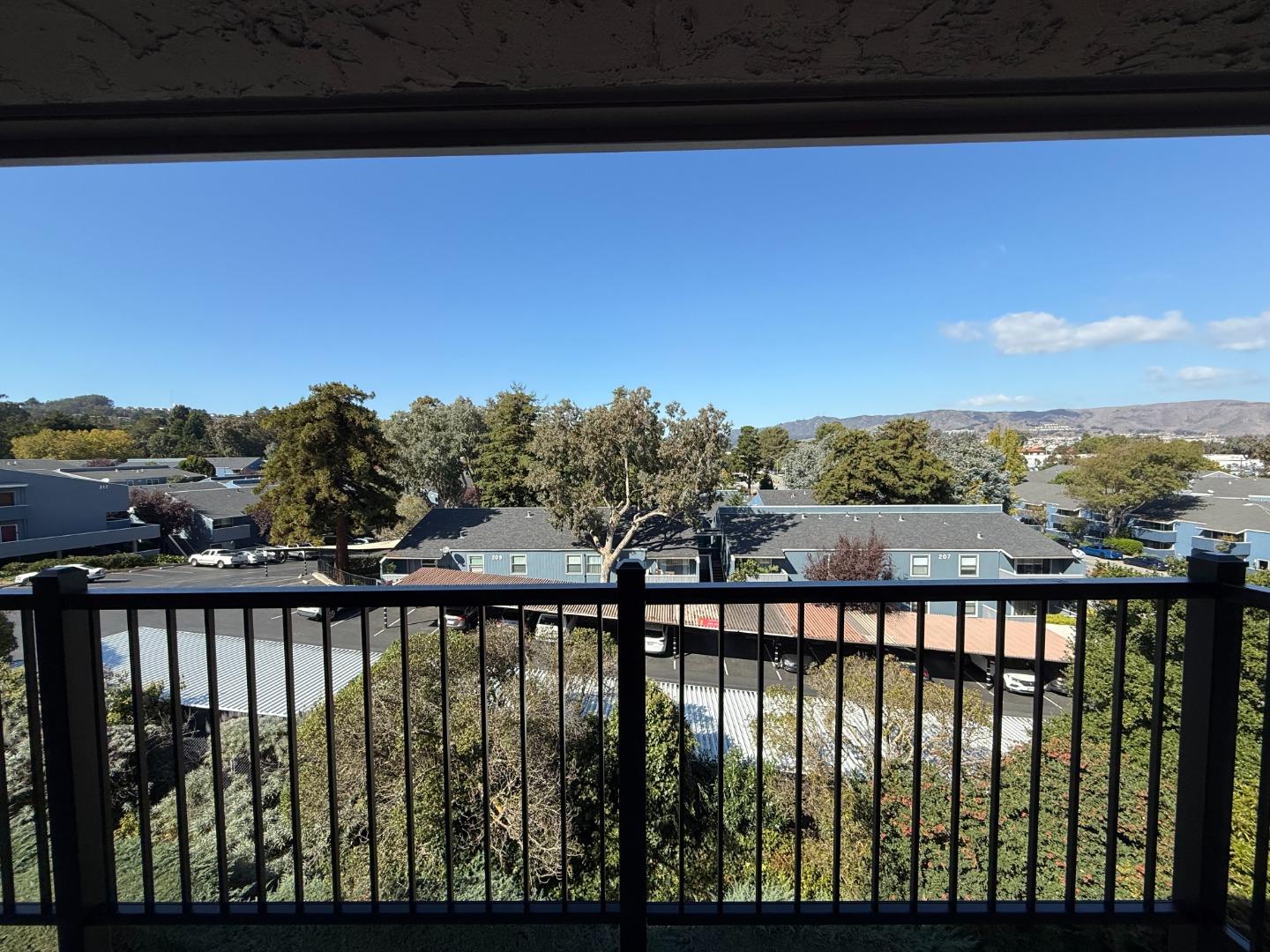 1031 Cherry Avenue, Unit 20 San Bruno, CA 94066 - Photo 5 of 34