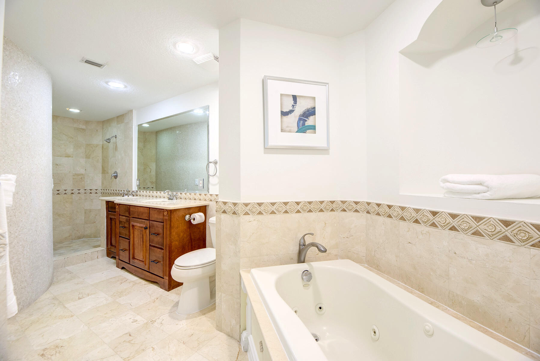 247 South Ocean Boulevard, Unit B Boca Raton, FL 33432 - Photo 17 of 24 Photo-27
