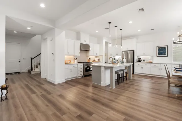 $1,125,000 | 2267 Donner Way, Sacramento, CA 95818