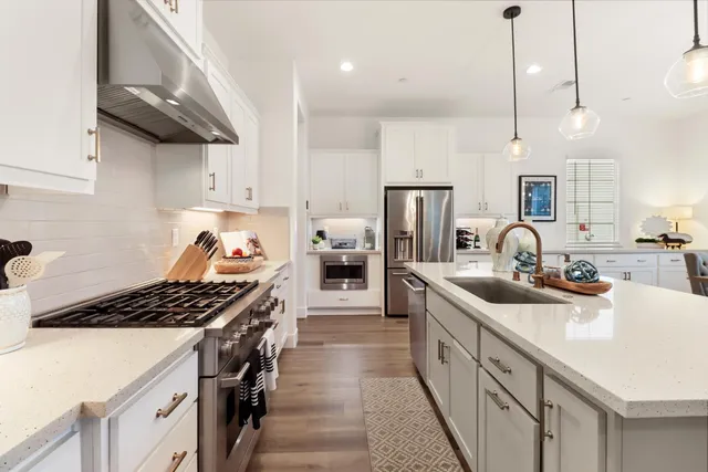 $1,125,000 | 2267 Donner Way, Sacramento, CA 95818