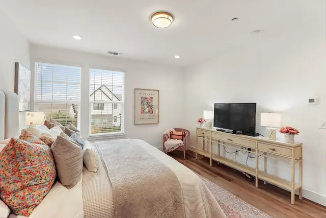 $1,125,000 | 2267 Donner Way, Sacramento, CA 95818