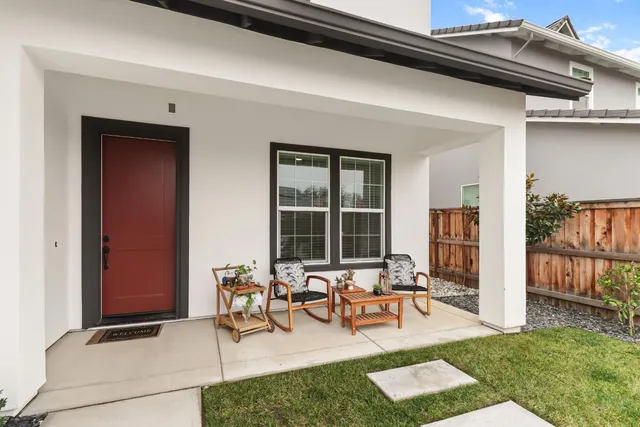 $1,125,000 | 2267 Donner Way, Sacramento, CA 95818