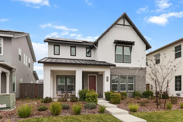 $1,125,000 | 2267 Donner Way, Sacramento, CA 95818