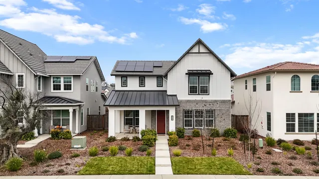 $1,125,000 | 2267 Donner Way, Sacramento, CA 95818