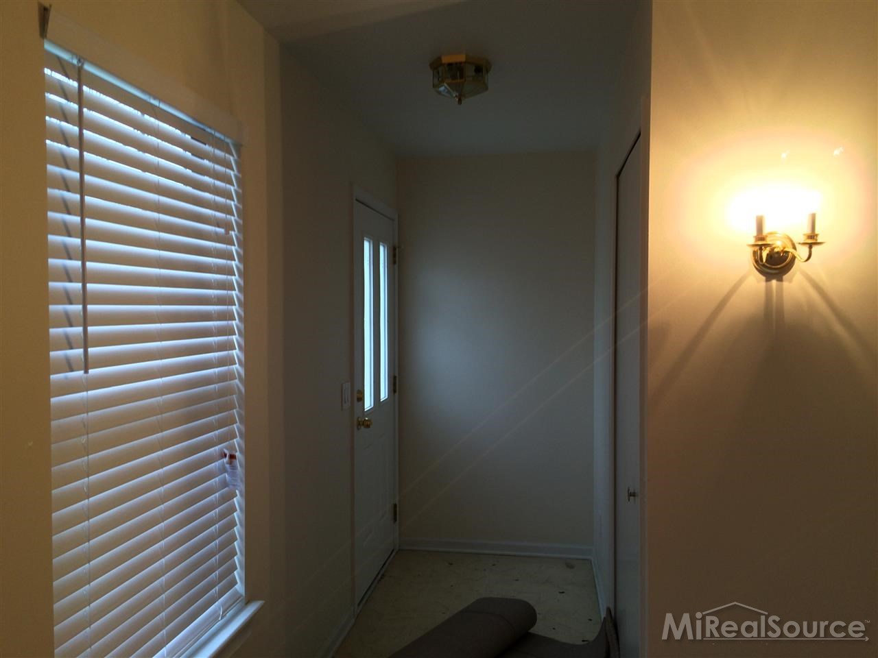 936 Miller Road Lake Orion, MI 48362 - Photo 21 of 26 Gallery Image 21