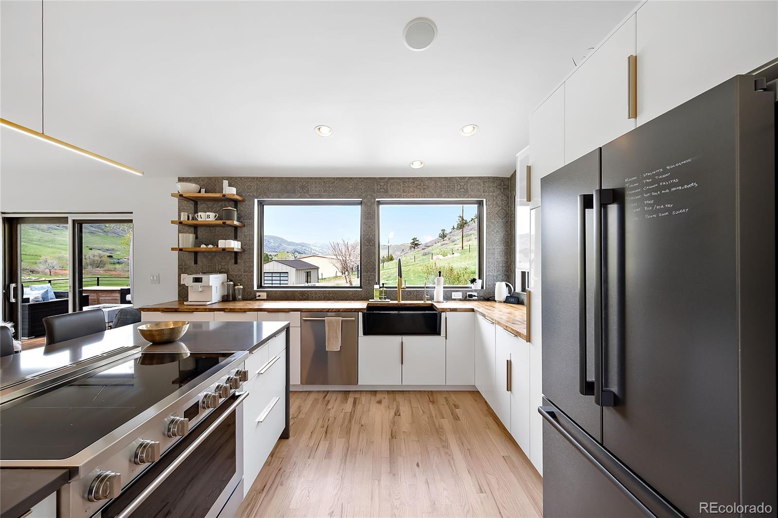 5370 Pine Ridge Road Golden, CO 80403 - Photo 8 of 39