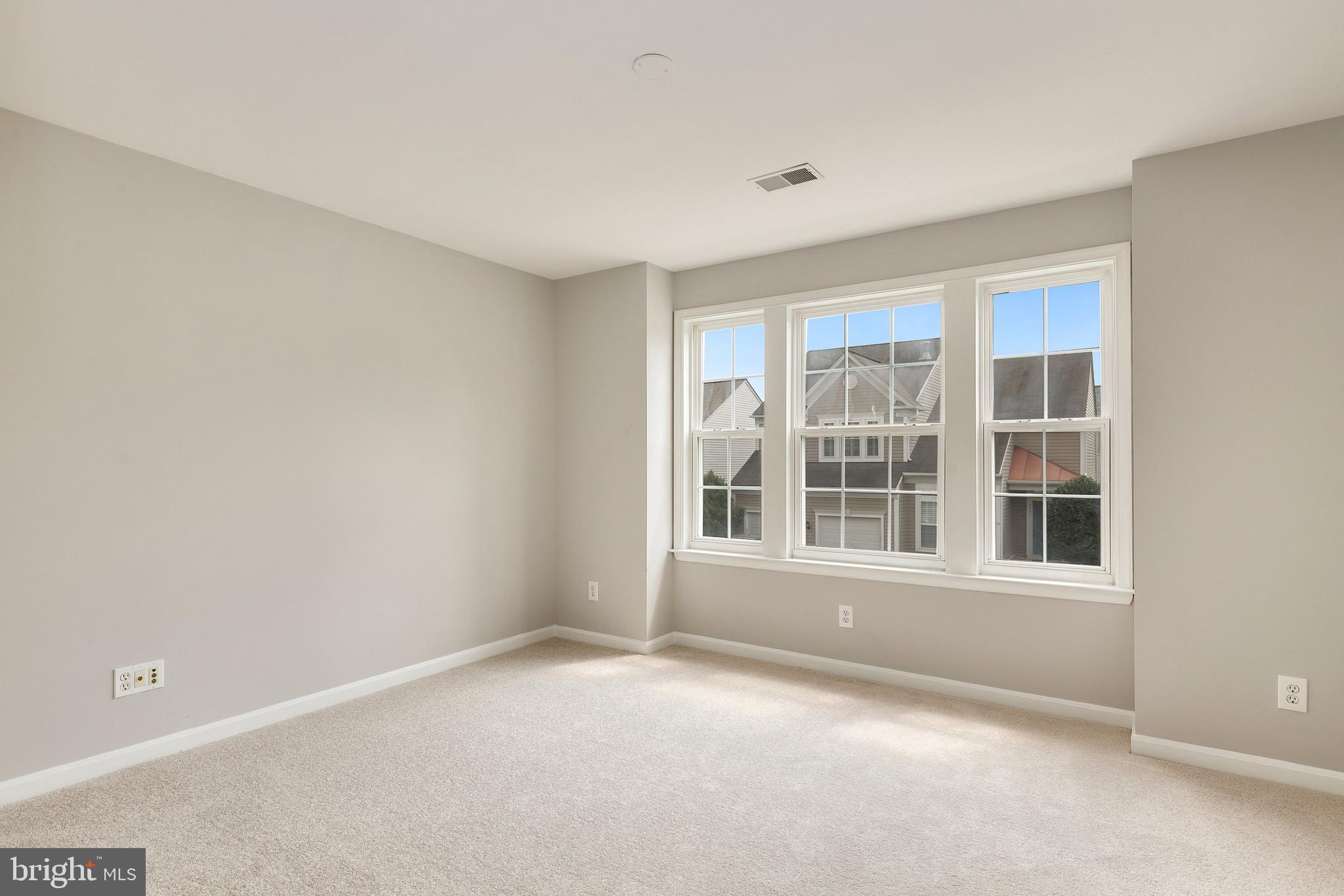 2492 Leyland Ridge Road Herndon, VA 20171 - Photo 29 of 60
