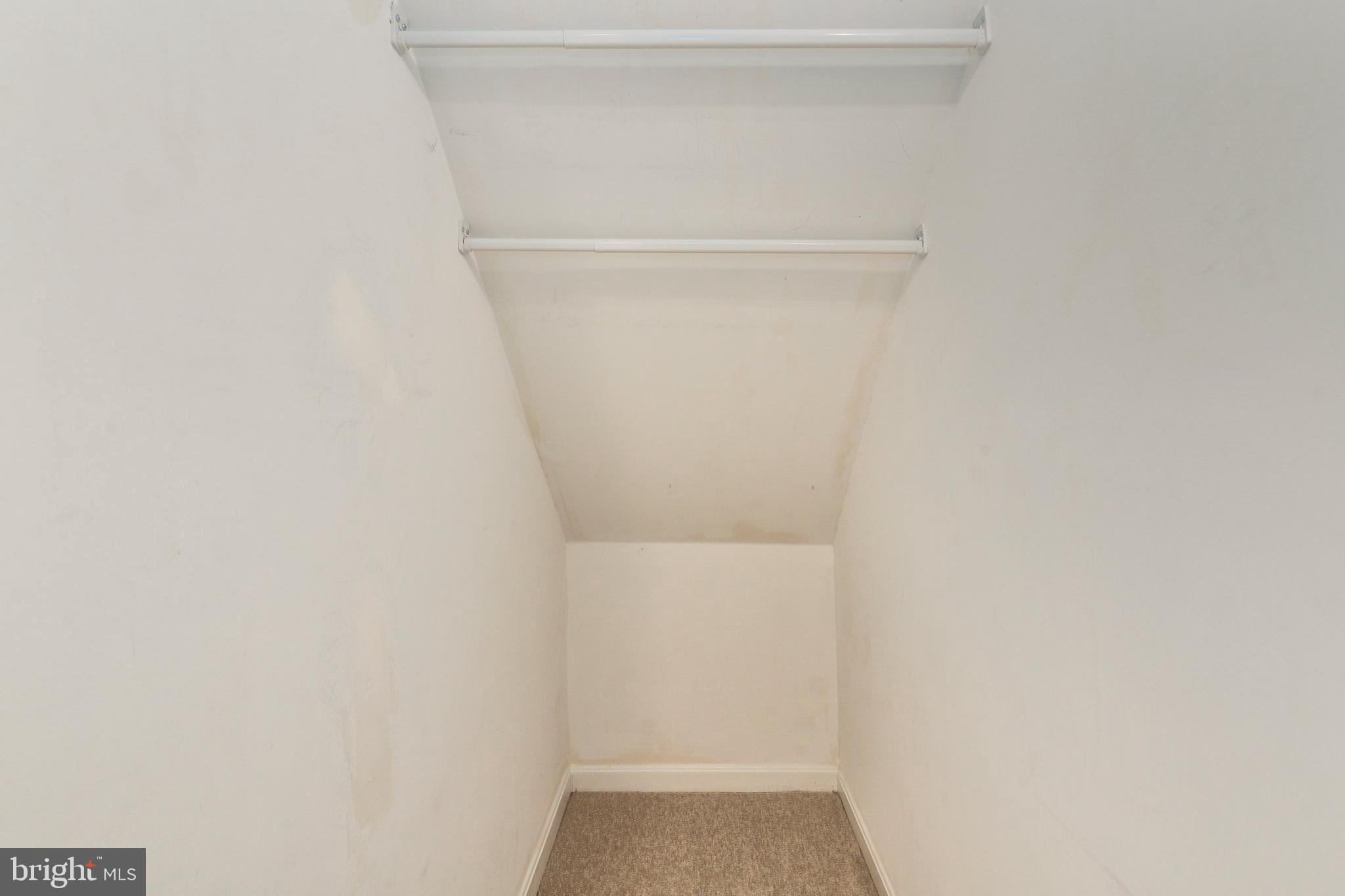 2492 Leyland Ridge Road Herndon, VA 20171 - Photo 47 of 60