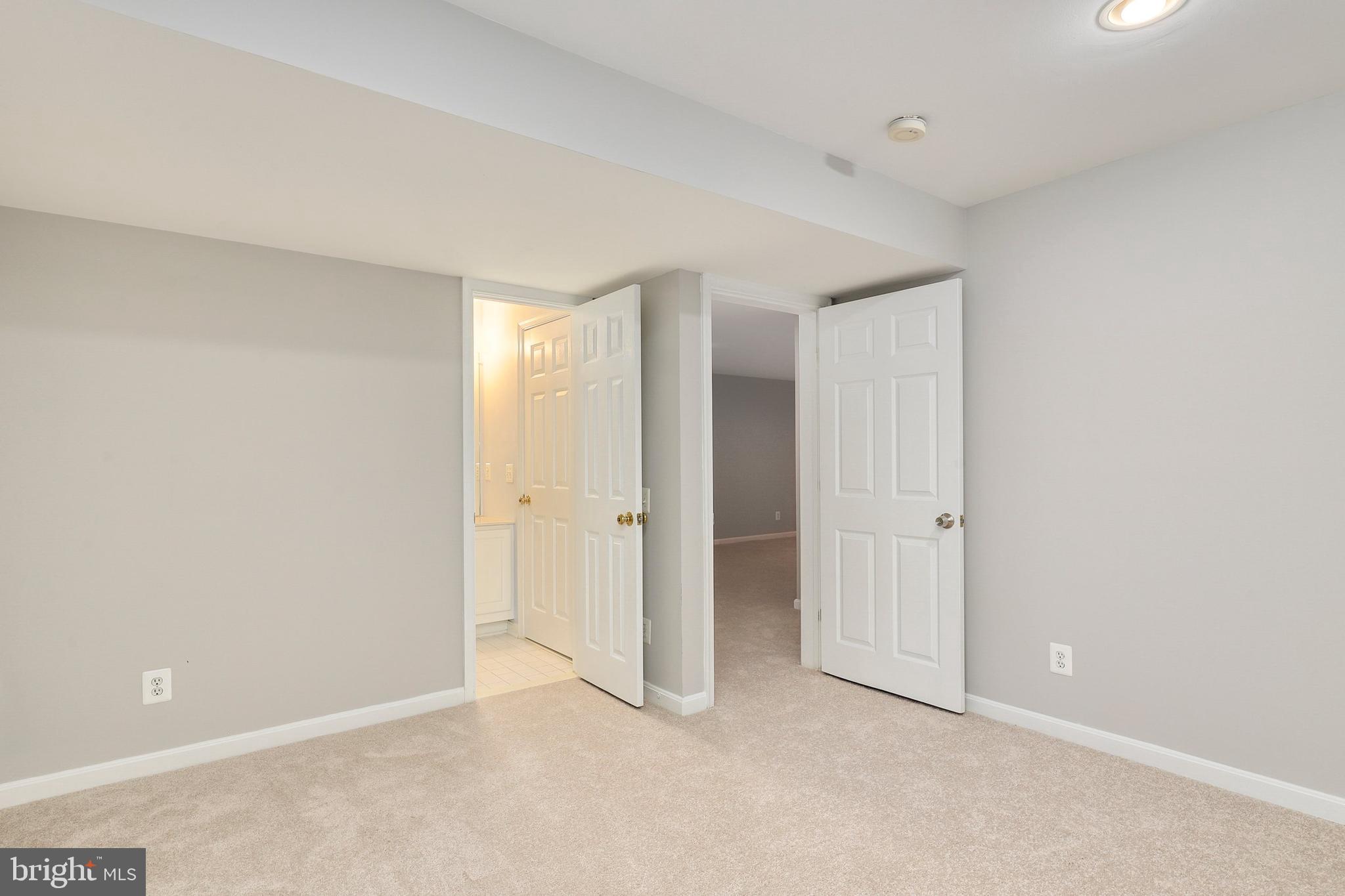 2492 Leyland Ridge Road Herndon, VA 20171 - Photo 51 of 60