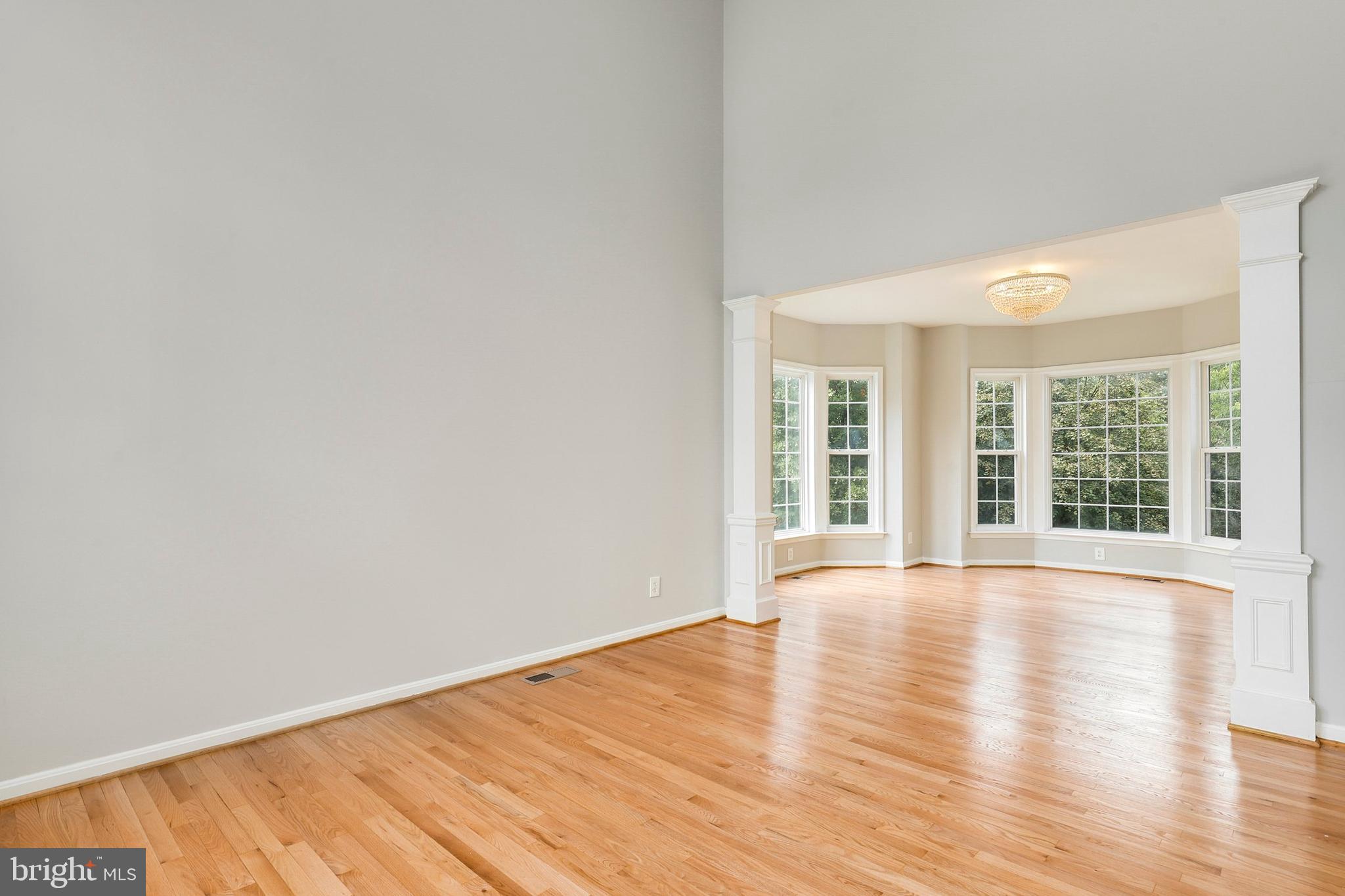 2492 Leyland Ridge Road Herndon, VA 20171 - Photo 7 of 60