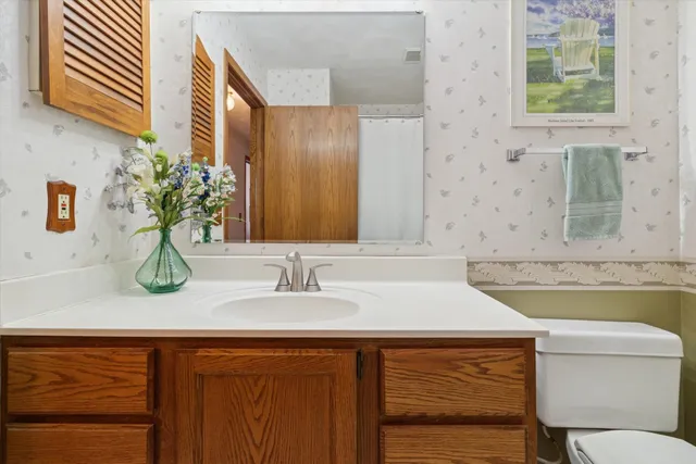 $360,000 | 1520 Shannon Drive, Janesville, WI 53546