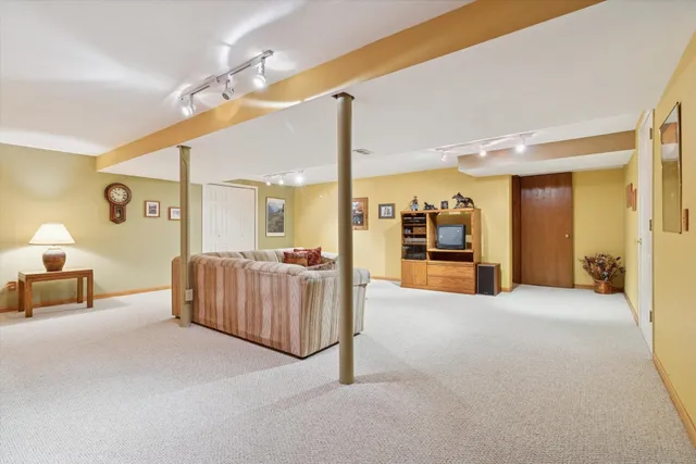 $360,000 | 1520 Shannon Drive, Janesville, WI 53546