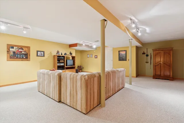 $360,000 | 1520 Shannon Drive, Janesville, WI 53546