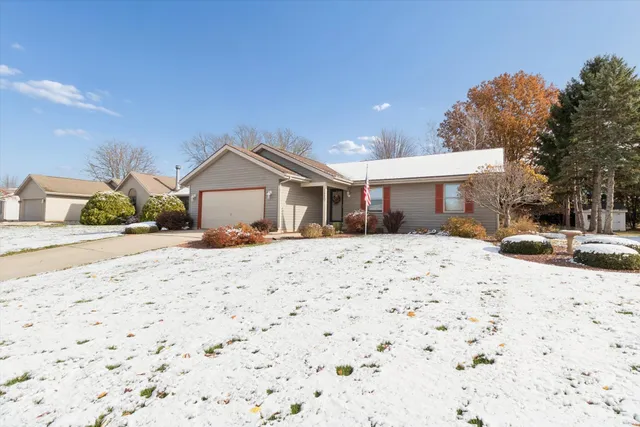 $360,000 | 1520 Shannon Drive, Janesville, WI 53546