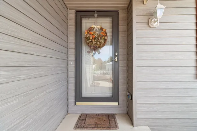 $360,000 | 1520 Shannon Drive, Janesville, WI 53546