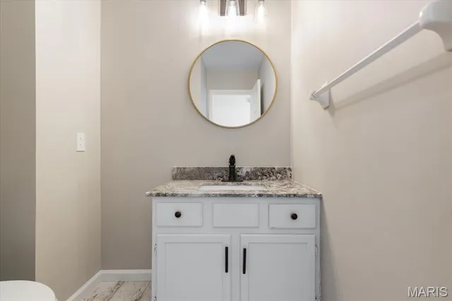 $349,900 | 11329 Brierhall Circle, Maryland Heights, MO 63043