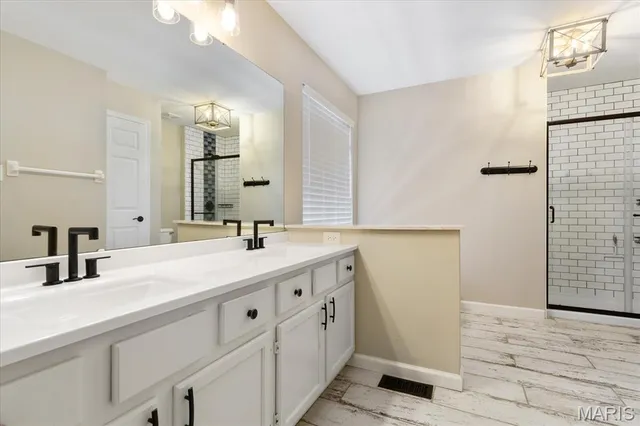 $349,900 | 11329 Brierhall Circle, Maryland Heights, MO 63043