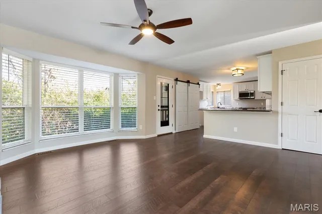 $349,900 | 11329 Brierhall Circle, Maryland Heights, MO 63043