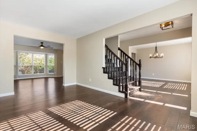 $349,900 | 11329 Brierhall Circle, Maryland Heights, MO 63043