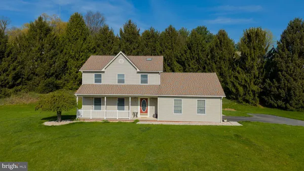 $385,999 | 2001 Parkview Drive, Red Lion, PA 17356