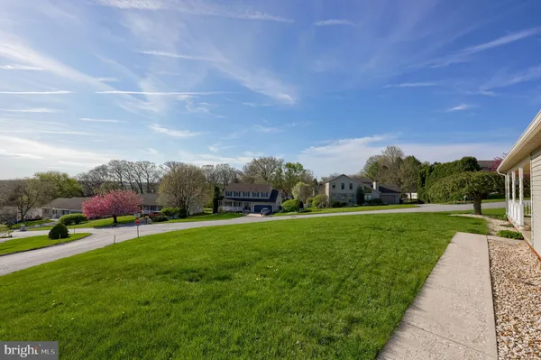 $385,999 | 2001 Parkview Drive, Red Lion, PA 17356