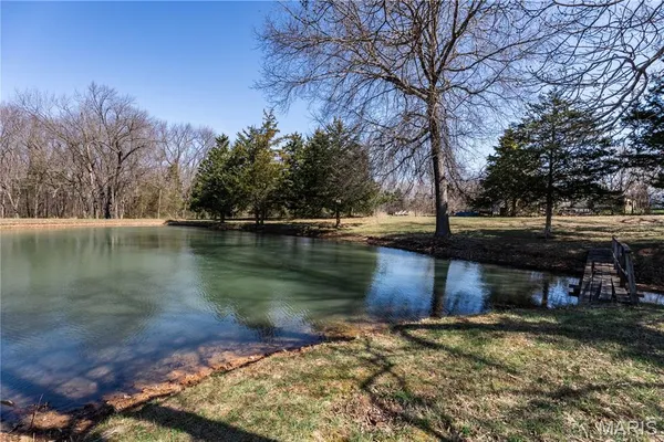 $470,000 | 127 Mar Pat Drive, Wentzville, MO 63385