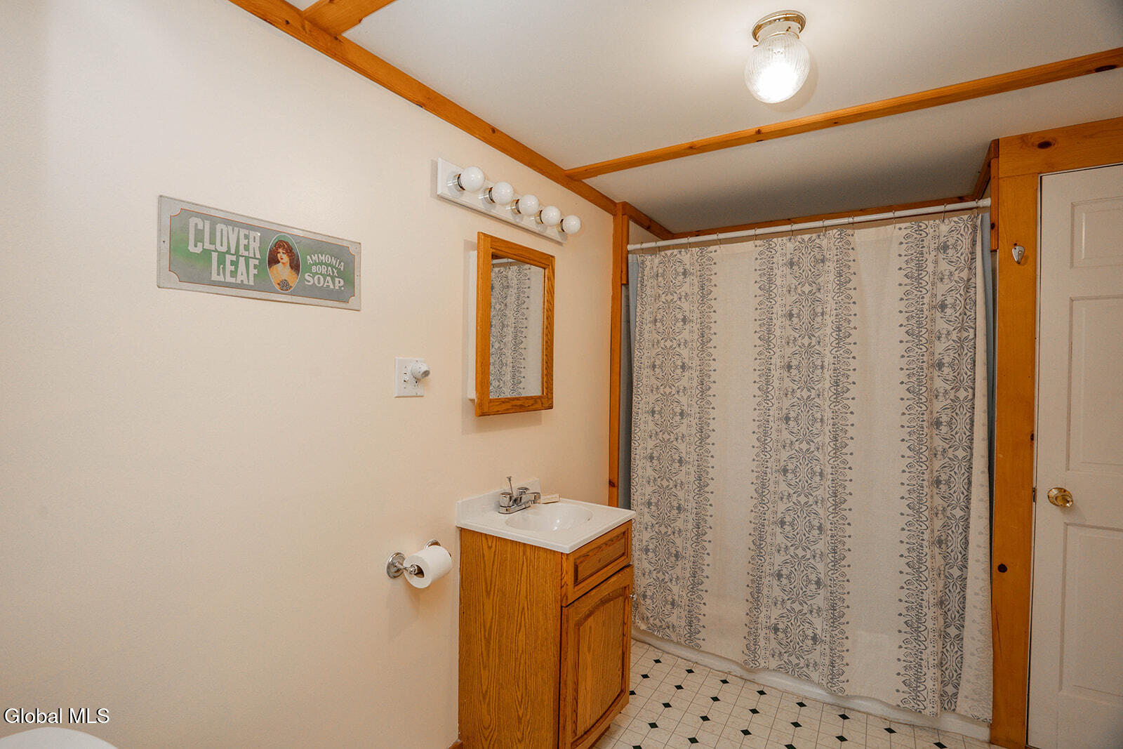 234 South Grimes Hill Road Hebron, NY 12832 - Photo 40 of 67 !st Floor Full Bath