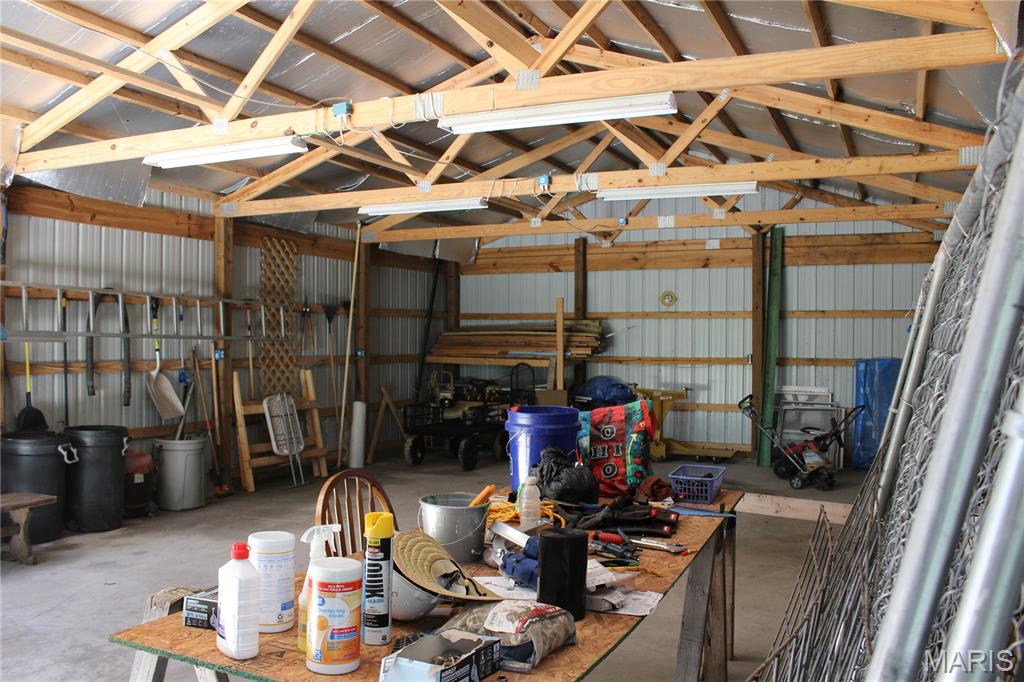 209 South Elm Street Bellflower, MO 63333 - Photo 11 of 21