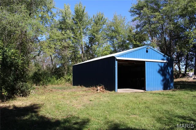 $56,000 | 209 South Elm Street, Bellflower, MO 63333