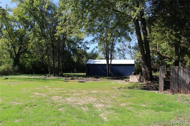 $56,000 | 209 South Elm Street, Bellflower, MO 63333