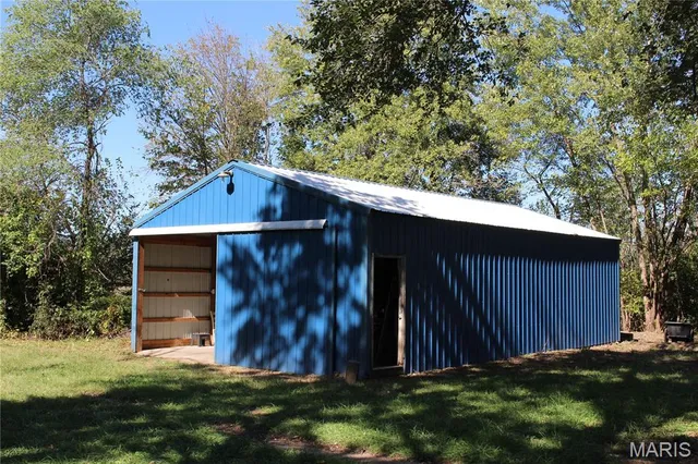 $56,000 | 209 South Elm Street, Bellflower, MO 63333