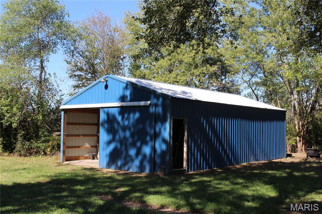 209 South Elm Street Bellflower, MO 63333 - Photo 6 of 21