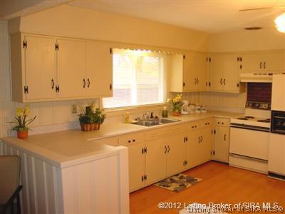 2599 East Robin Road New Albany, IN 47150 - Photo 3 of 19 Gallery Image 3