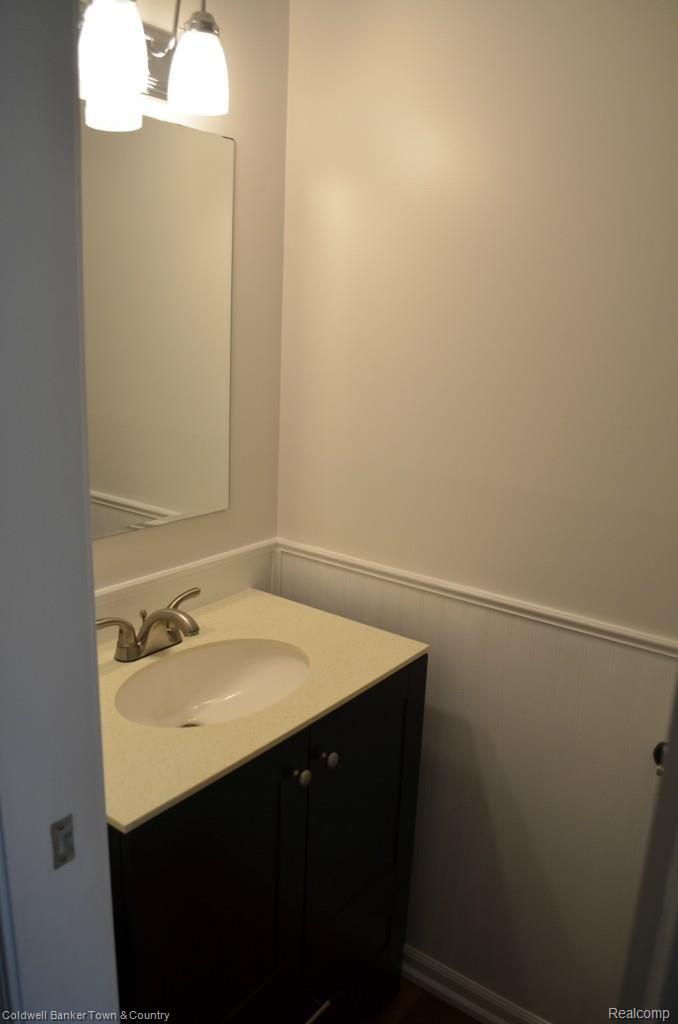 4997 Culver Road Brighton, MI 48114 - Photo 20 of 28 Bath