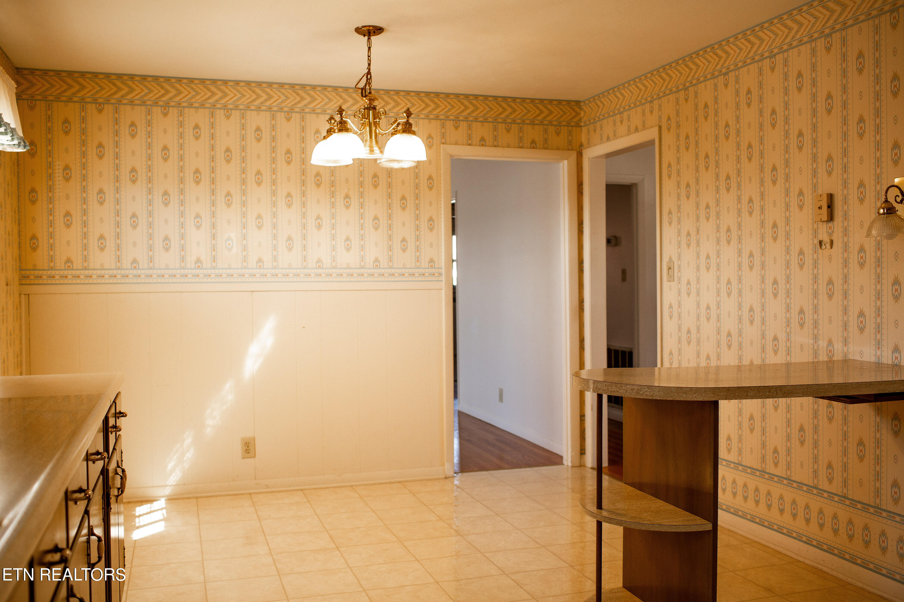 8025 Ewing Road Powell, TN 37849 - Photo 5 of 12 IMG_7720