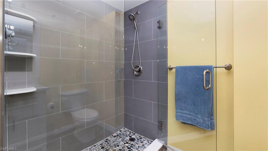 1810 Florida Club Circle, Unit 1303 Naples, FL 34112 - Photo 16 of 34