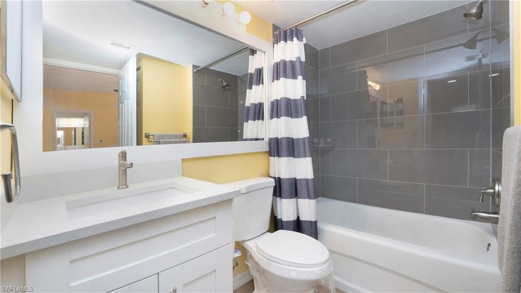 1810 Florida Club Circle, Unit 1303 Naples, FL 34112 - Photo 20 of 34