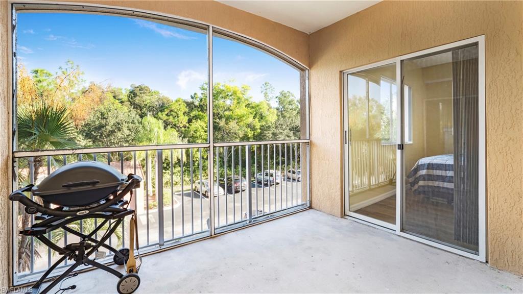 1810 Florida Club Circle, Unit 1303 Naples, FL 34112 - Photo 23 of 34