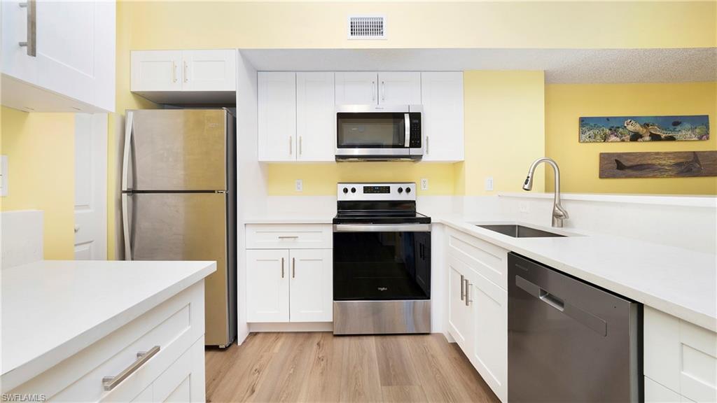 1810 Florida Club Circle, Unit 1303 Naples, FL 34112 - Photo 4 of 34