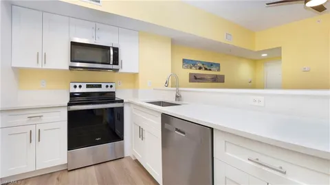 $265,000 | 1810 Florida Club Circle, Unit 1303, Naples, FL 34112