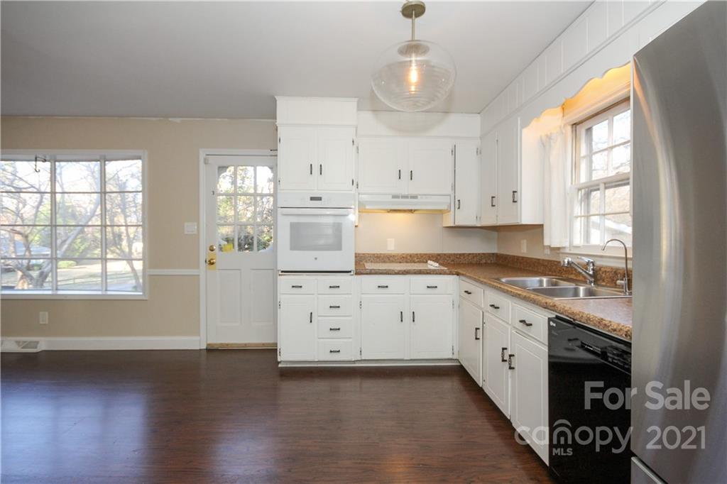 11305 Torino Road Matthews, NC 28105 - Photo 16 of 46 Gallery Image 16