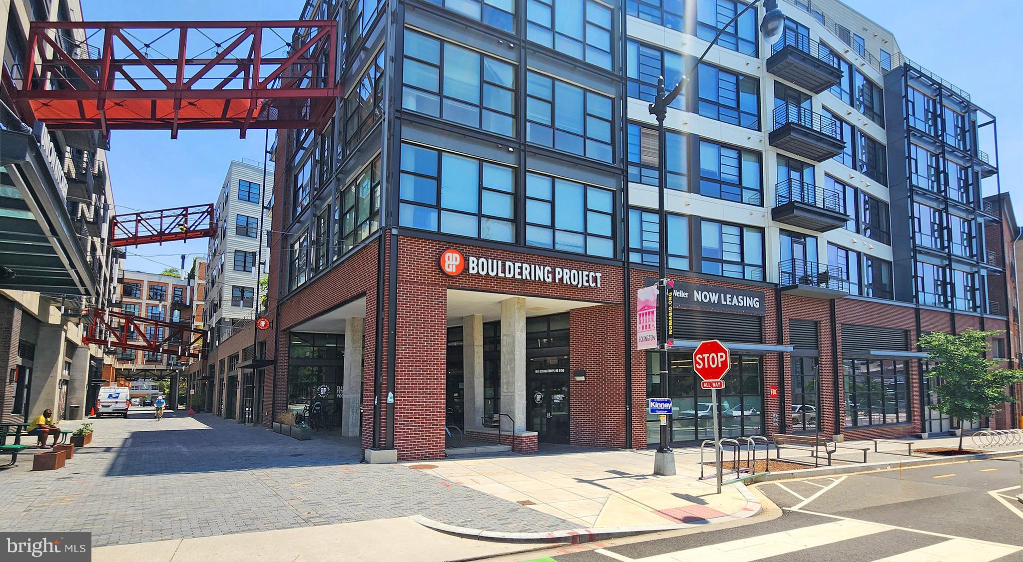 121 R Street Northeast Washington, DC 20002 - Photo 18 of 27